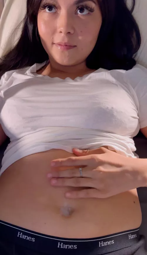 He licked it out of my belly button like a good cuck 