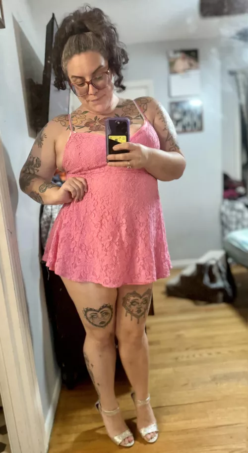 High and Curly Ponytail 