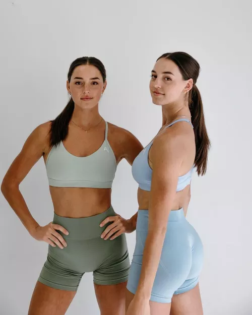 Jenn and Lee Wirth at the same time