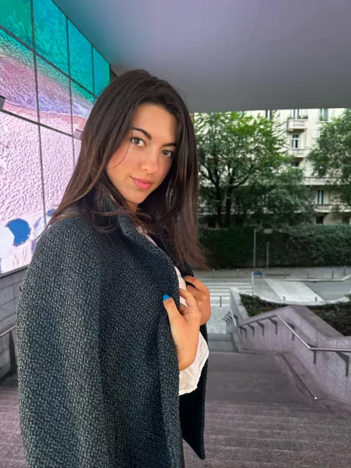 Ready for some wild and crazy fun? Join the party!