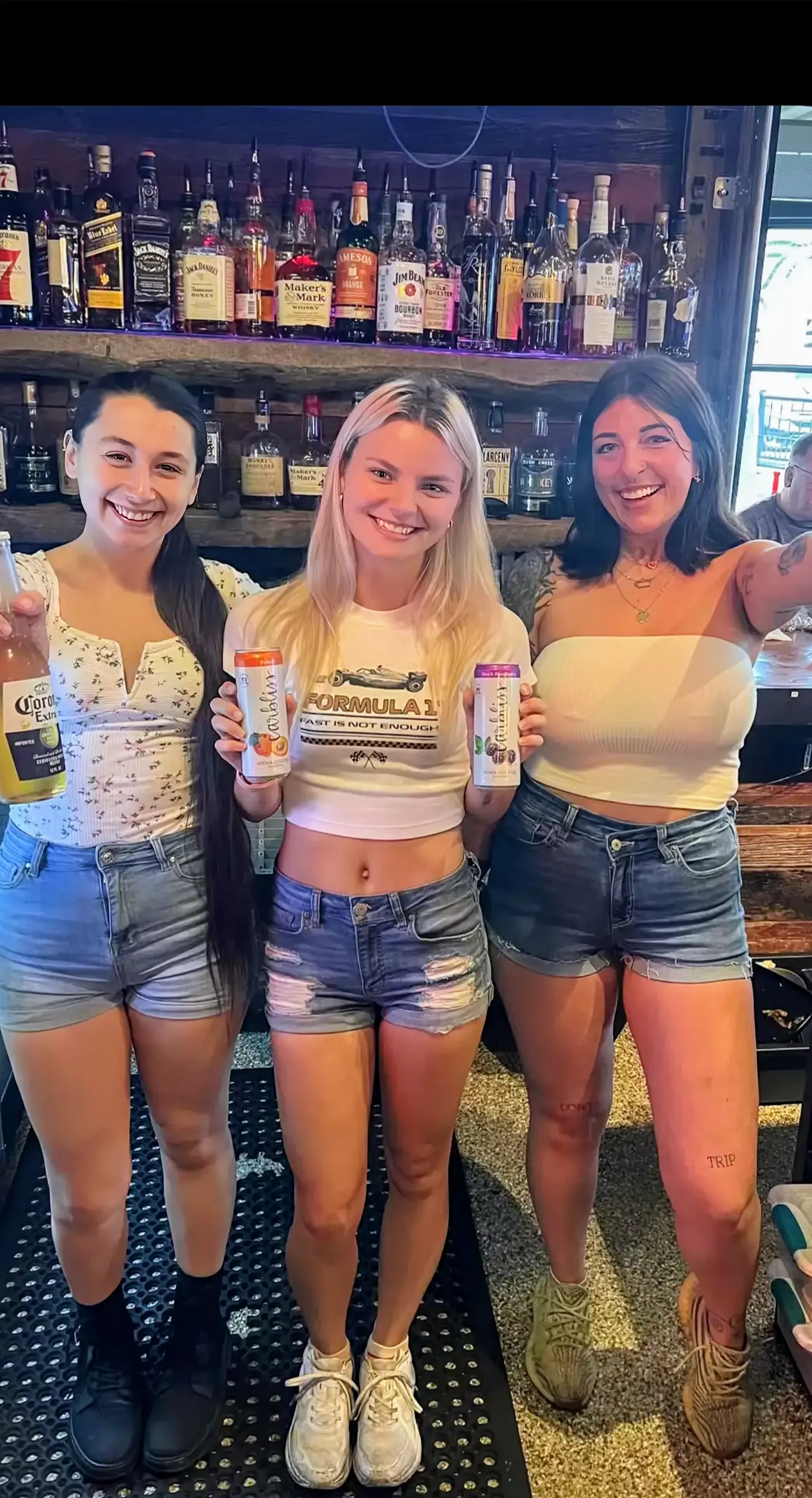 2 AM, Bars closing, who's going home with you [3]