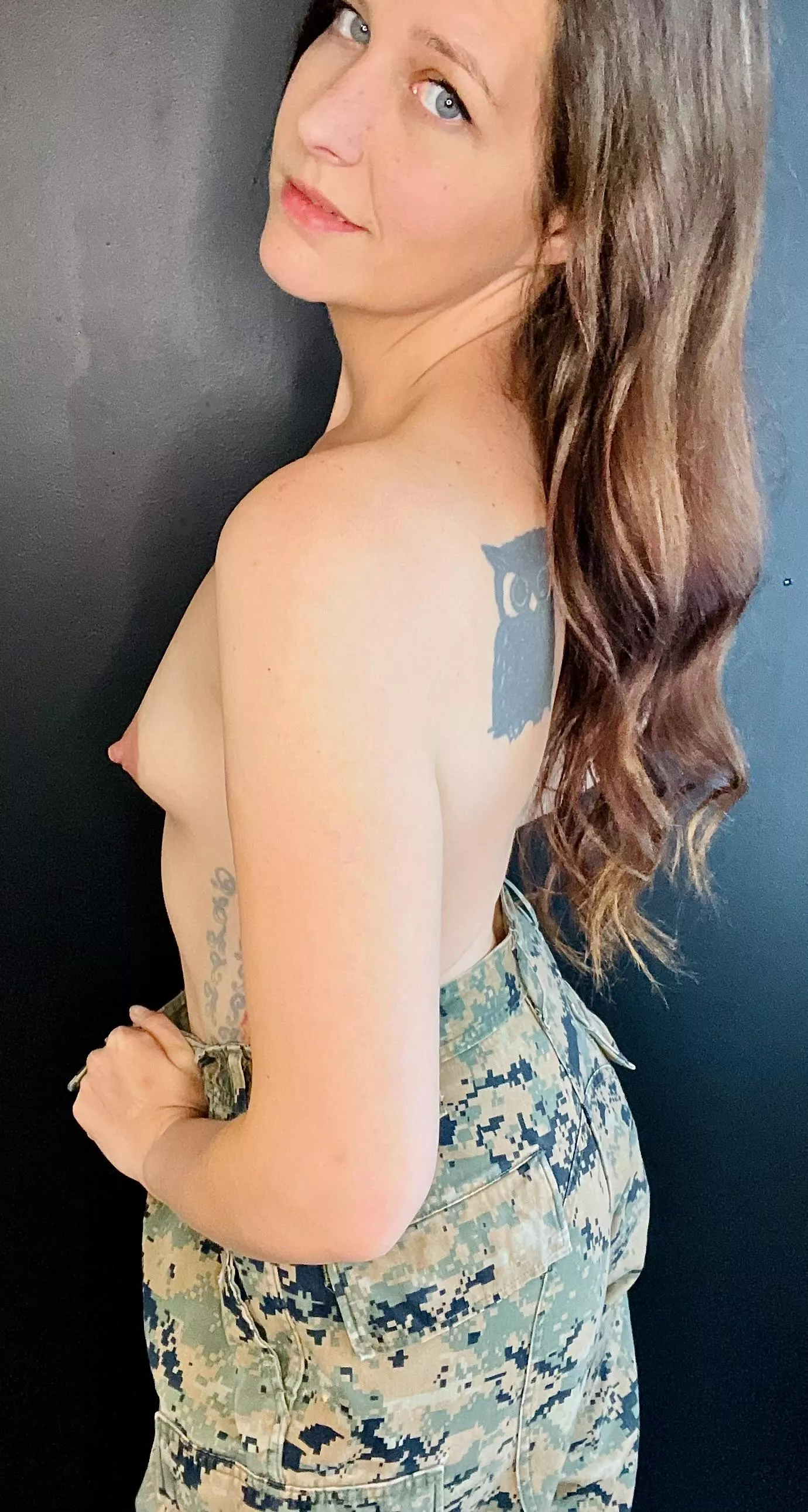 Are sexy and wet Marines your thing 