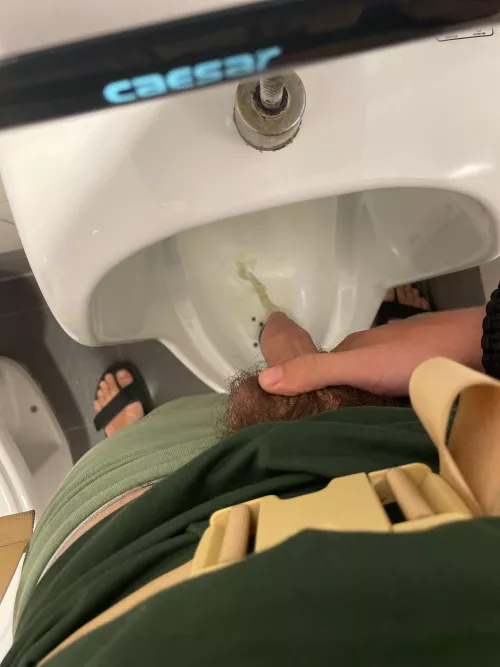 Breaking the seal at a Taiwanese 7/11