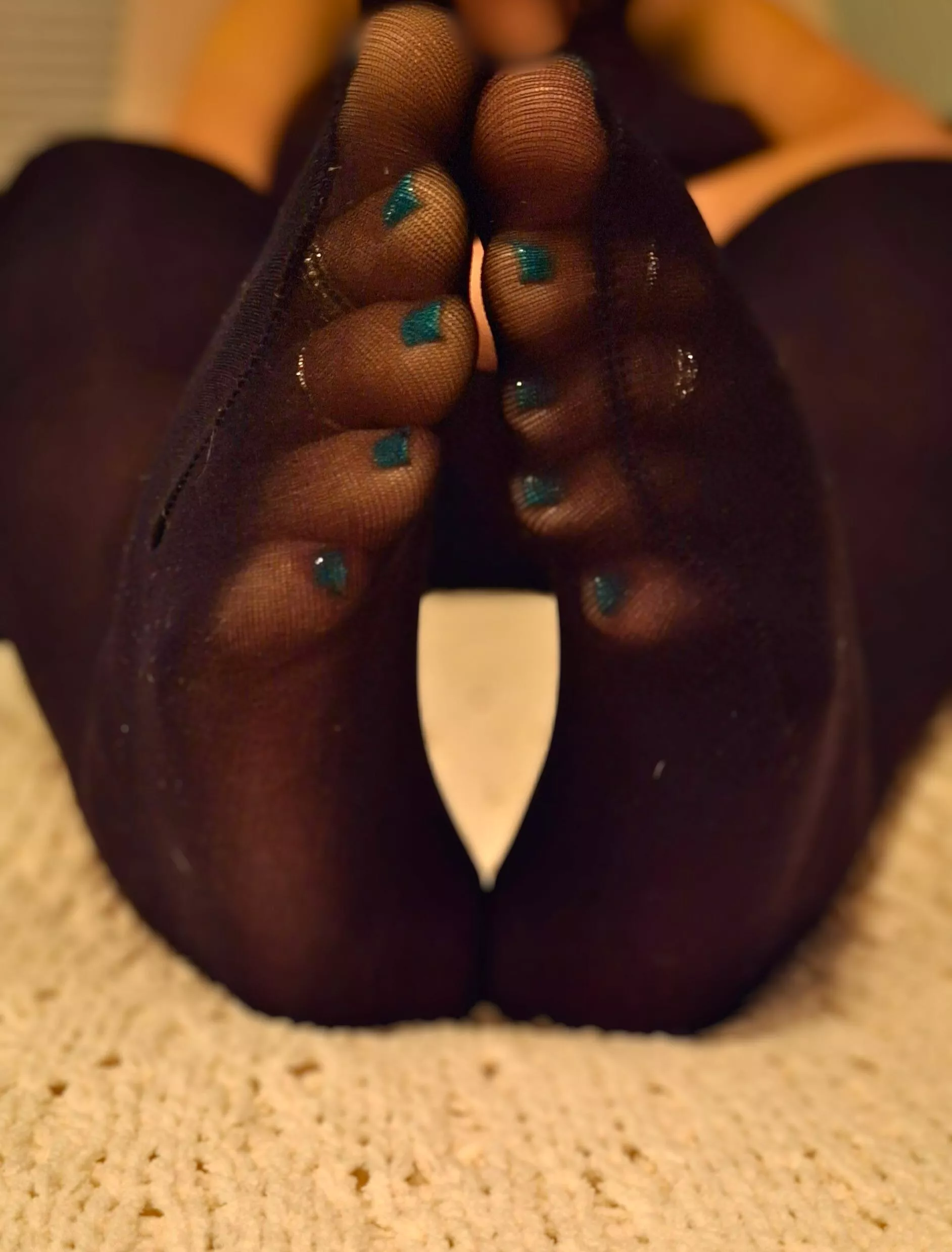 Do you like seeing my toes through these?