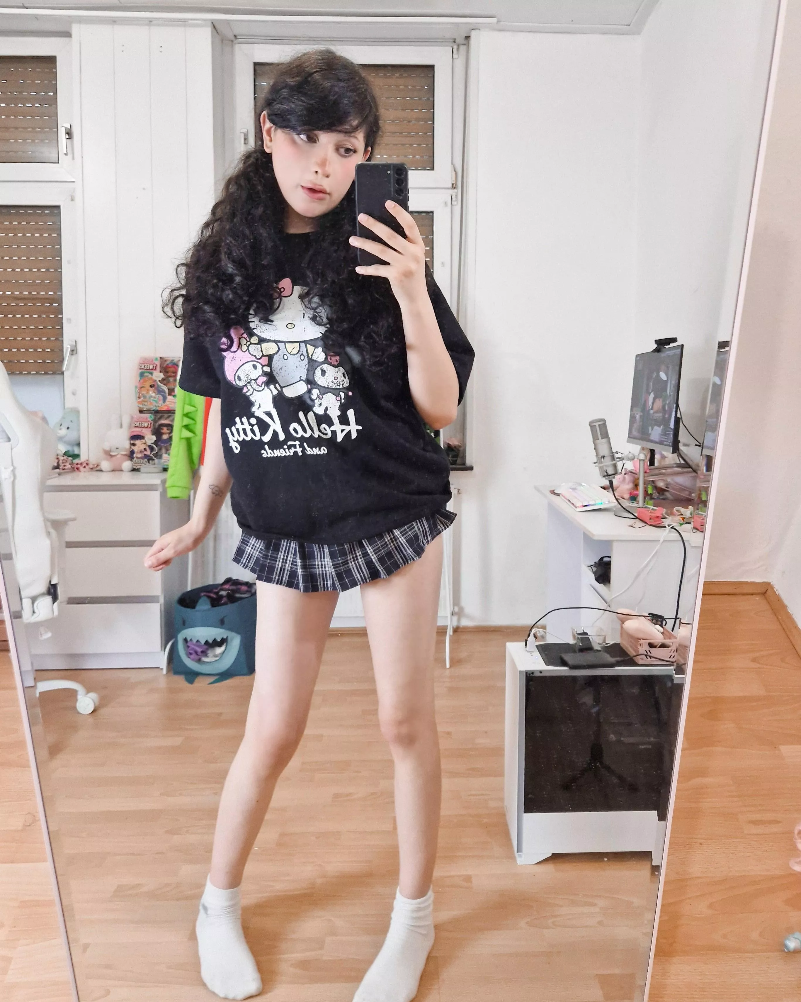 every boy can become a girl 💗 :3