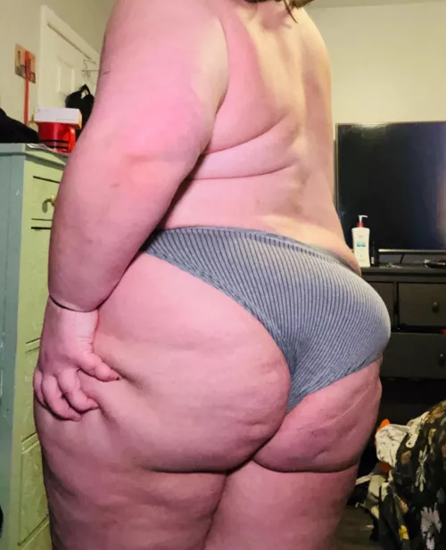 I was told that with an ass like mine, I should get anything I want… do you agree?