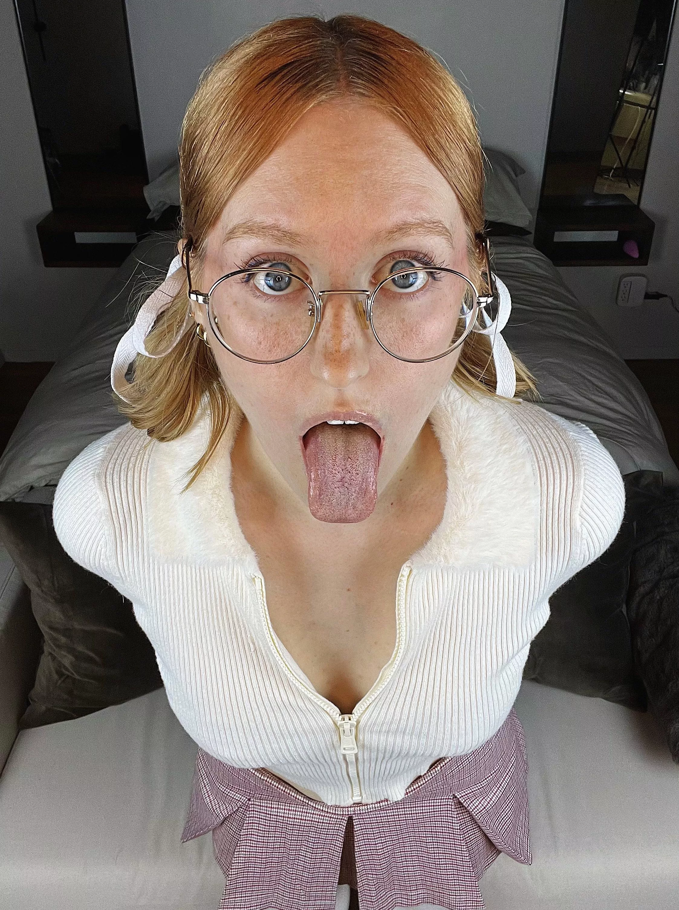 [IRTR] I was extra naughty after taking this photo