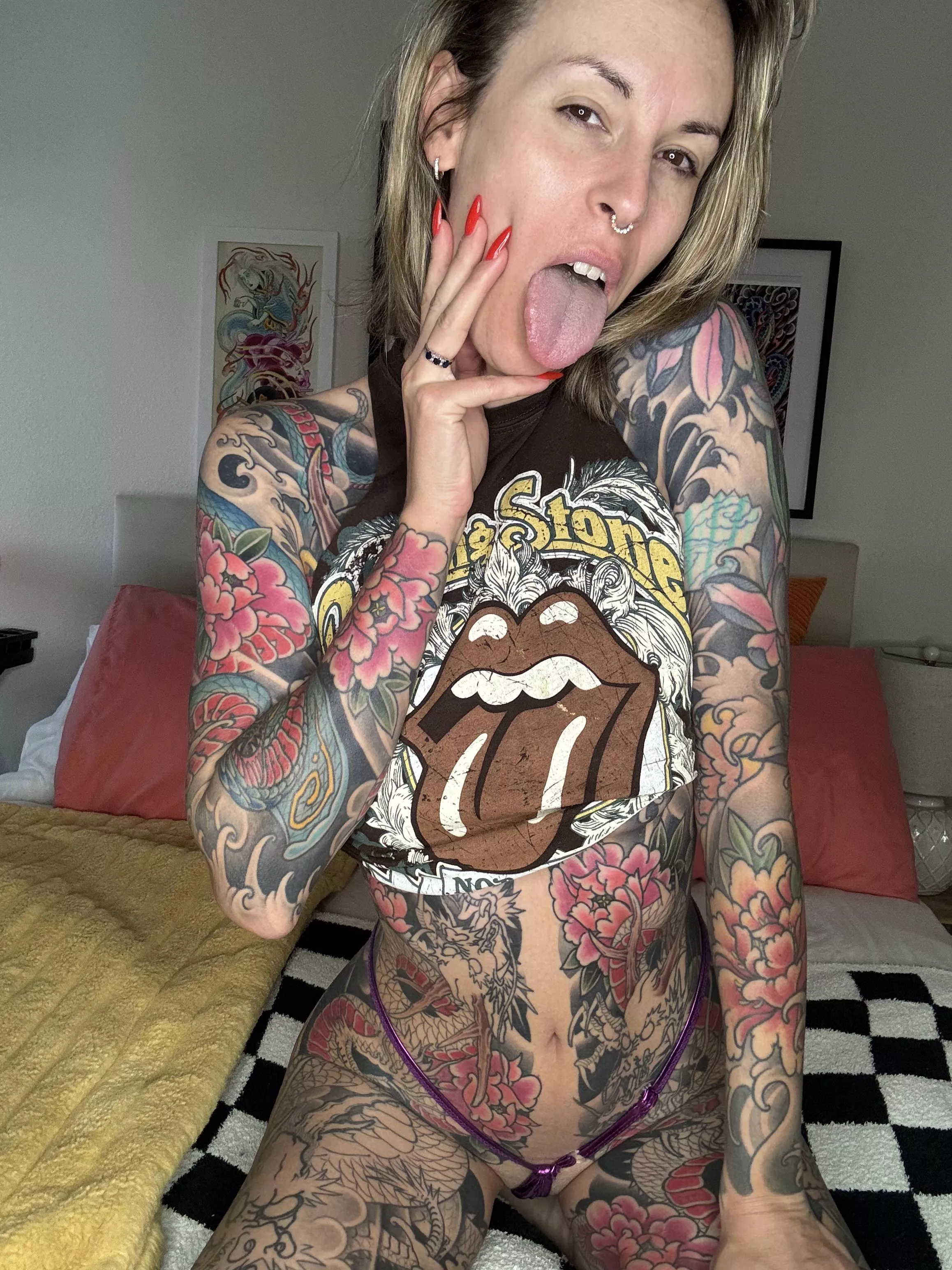 Let’s go to a concert and fuck in public 