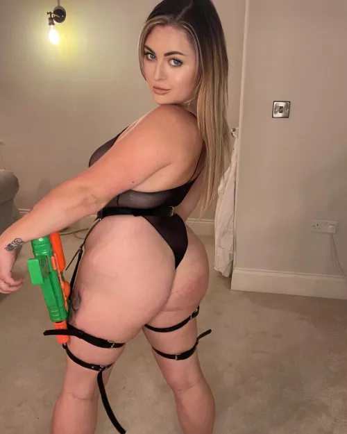 My guns not the only thing that squirts 