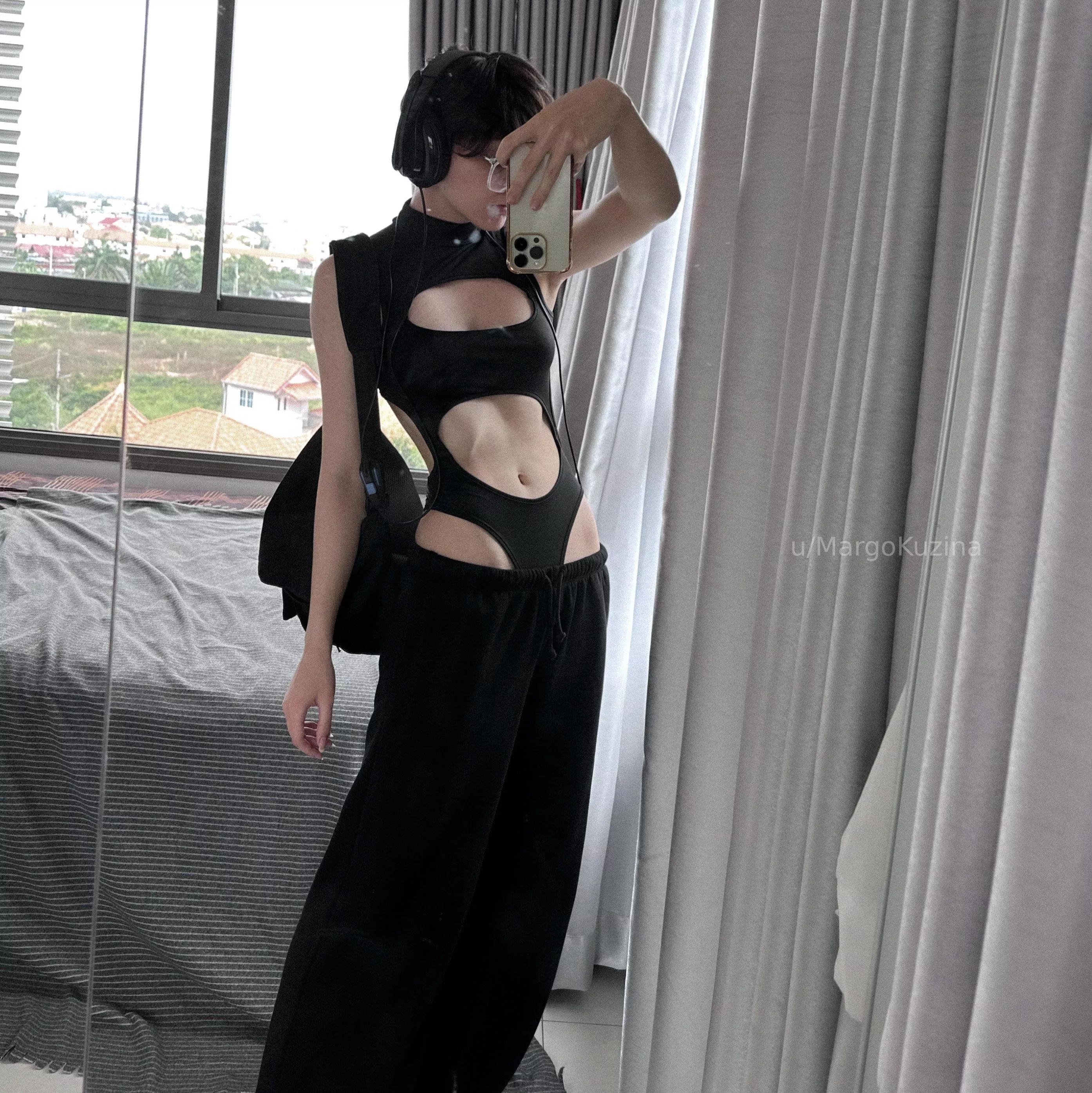 really love this cyber outfit