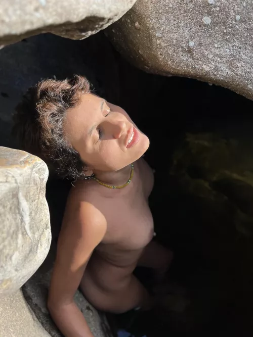 Starting the day with a delicious sunbath before getting into the water 