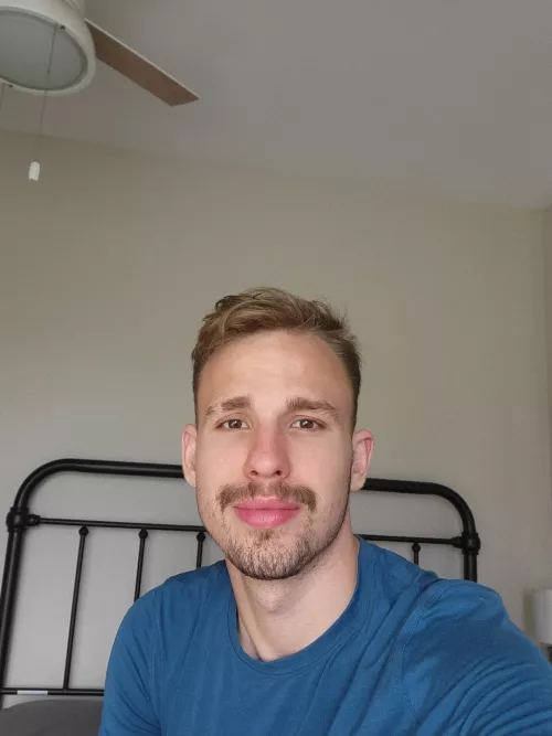 Thought I looked good in the lighting :^)