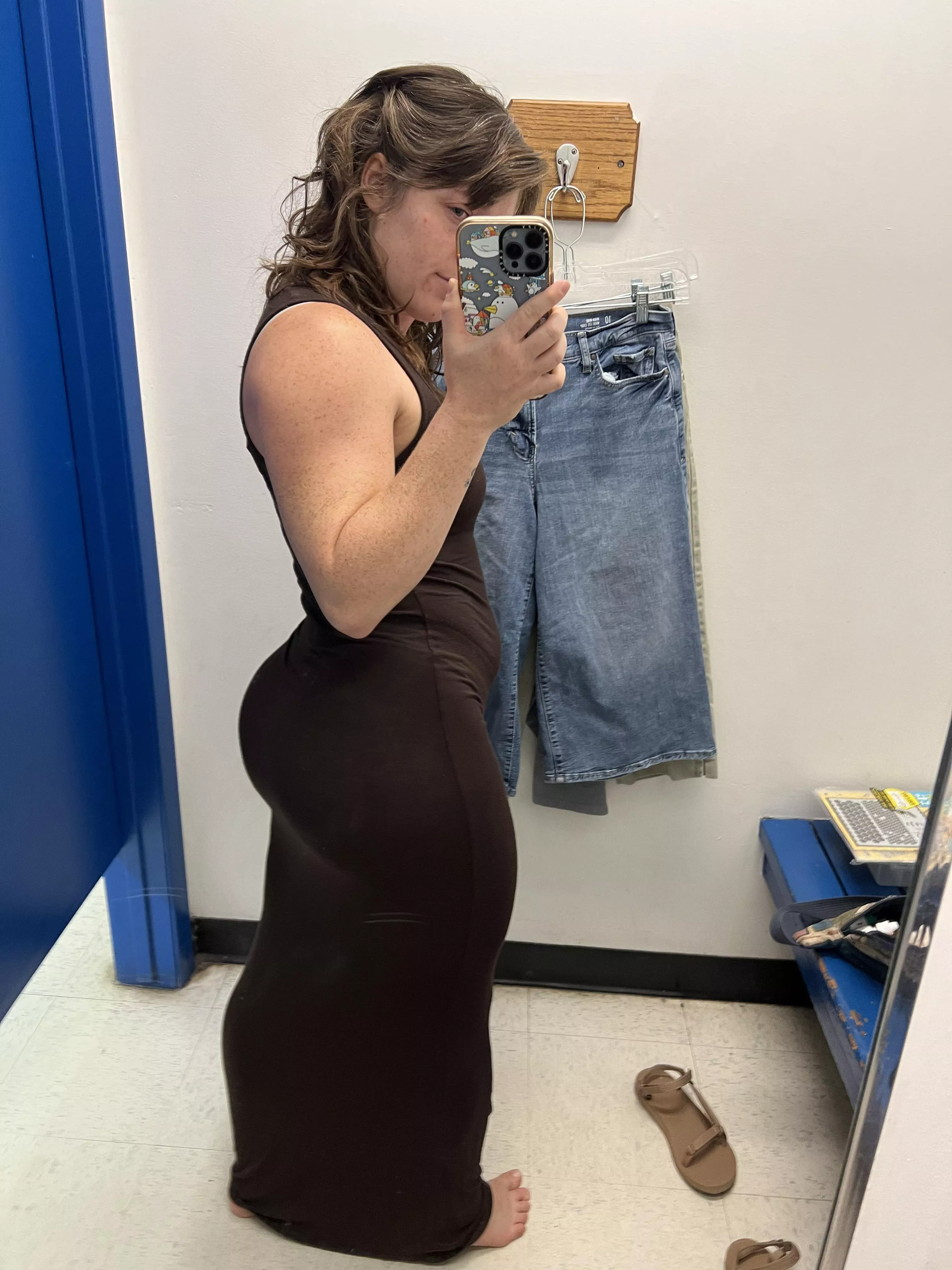 Can’t decide if I should get this dress