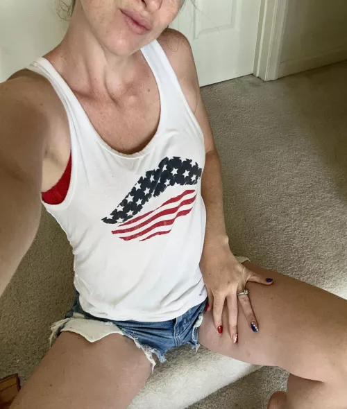 Happy 4th of July [f]