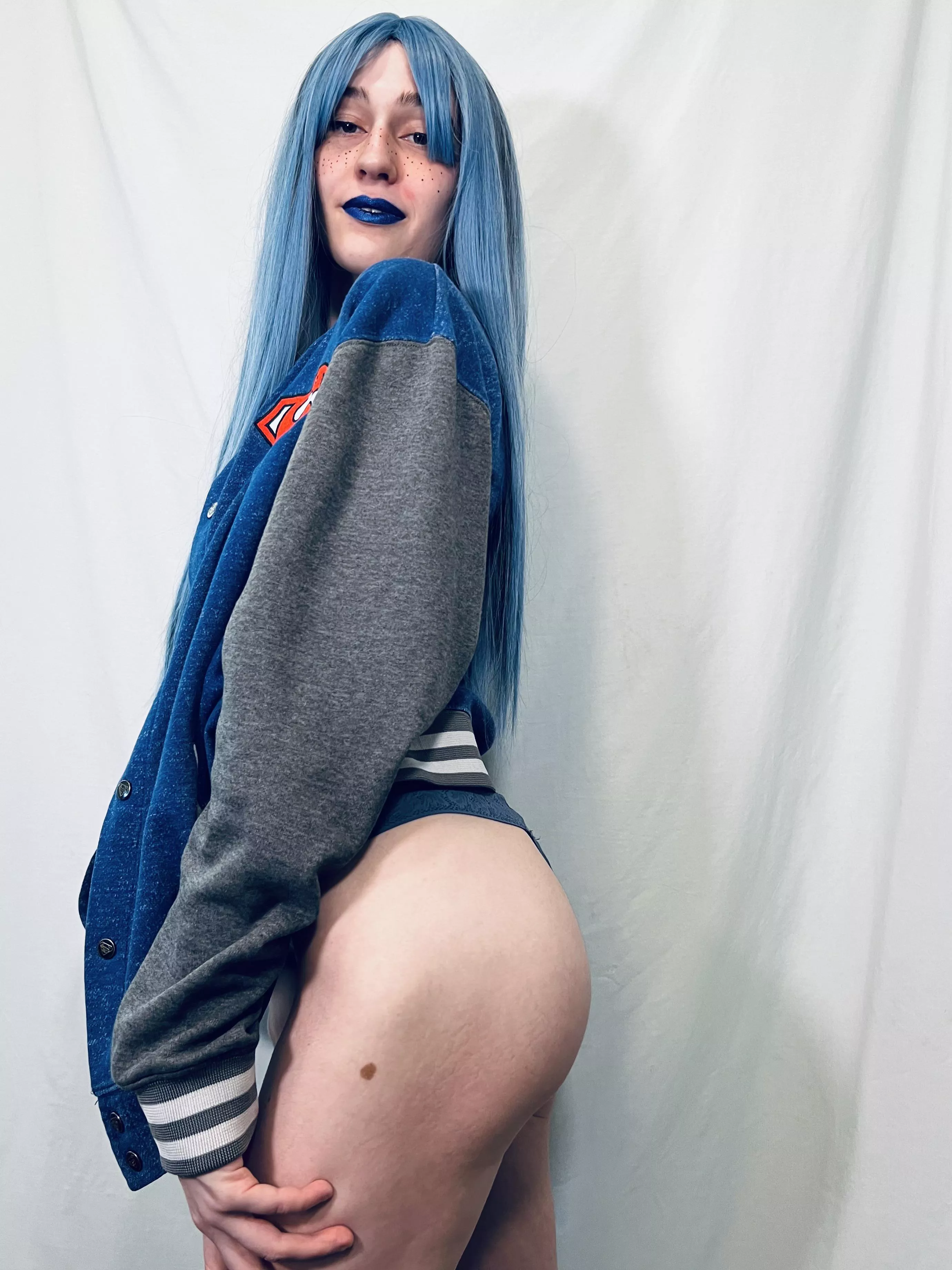 Practicing for my blue check @jadataykesit