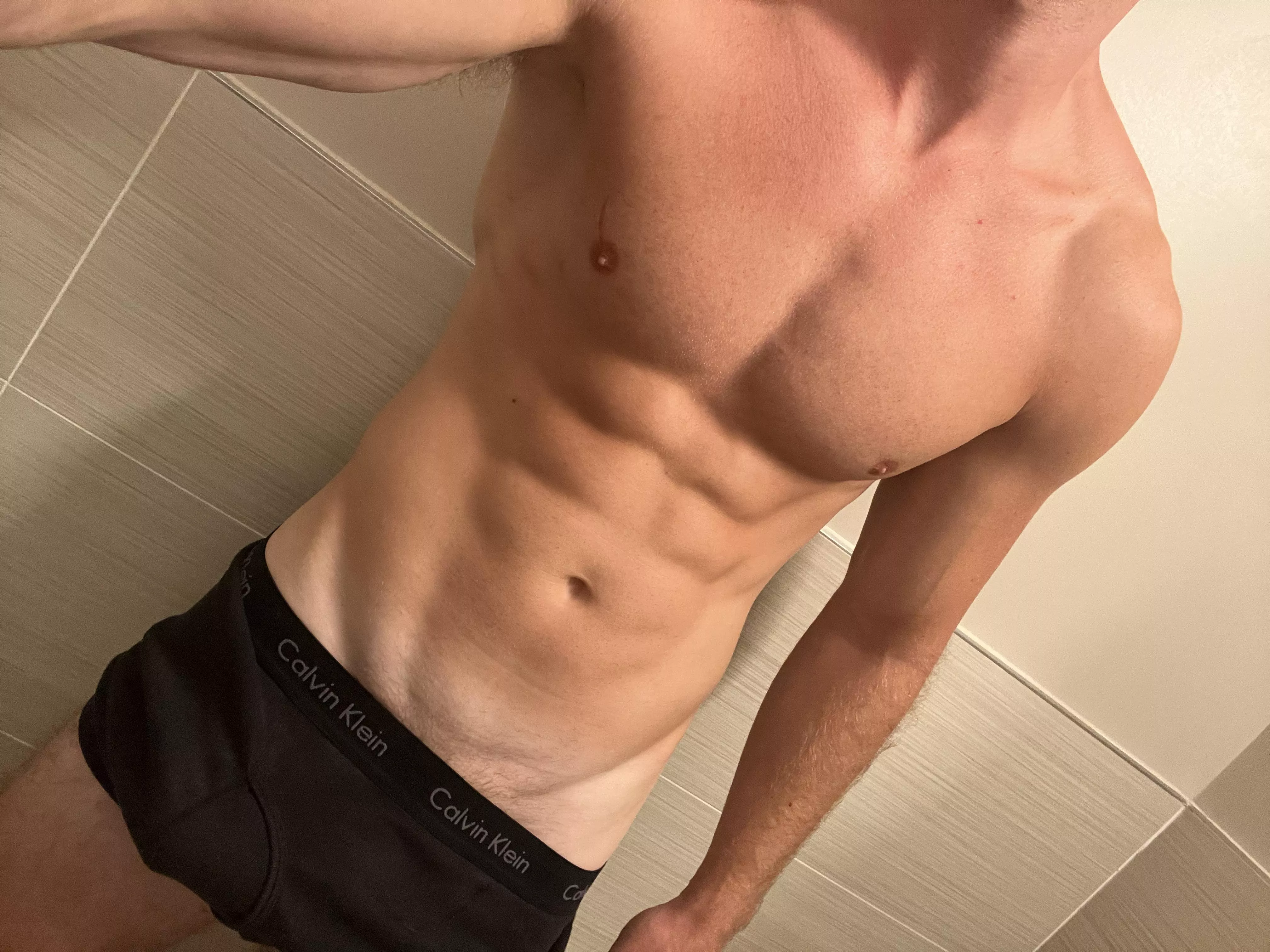 24 dom top looking for femboys/smooth bottoms, add me @maxxthrasherr 24 dom top looking for femboys/smooth bottoms, add me @maxxthrasherr