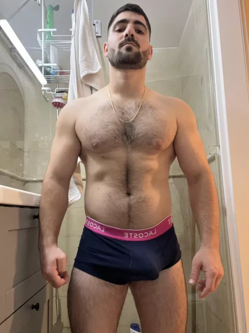 (25) Should I free him?