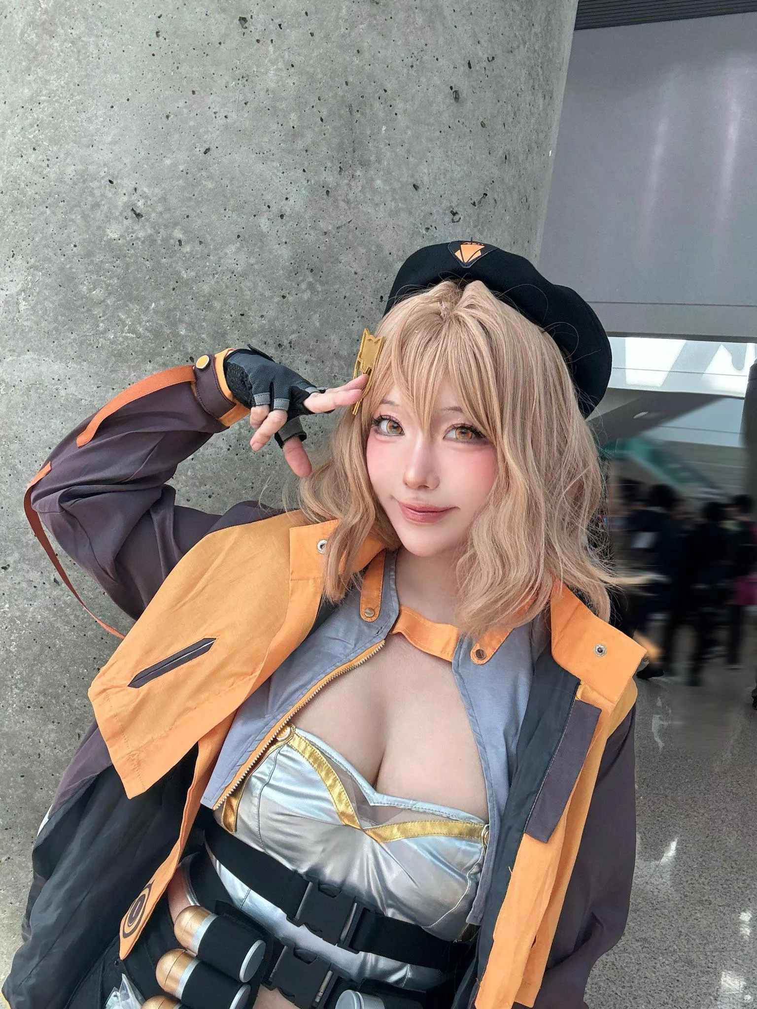 Anis cosplay from Nikke. Anime Expo 2024 by cosplayer celia_aya