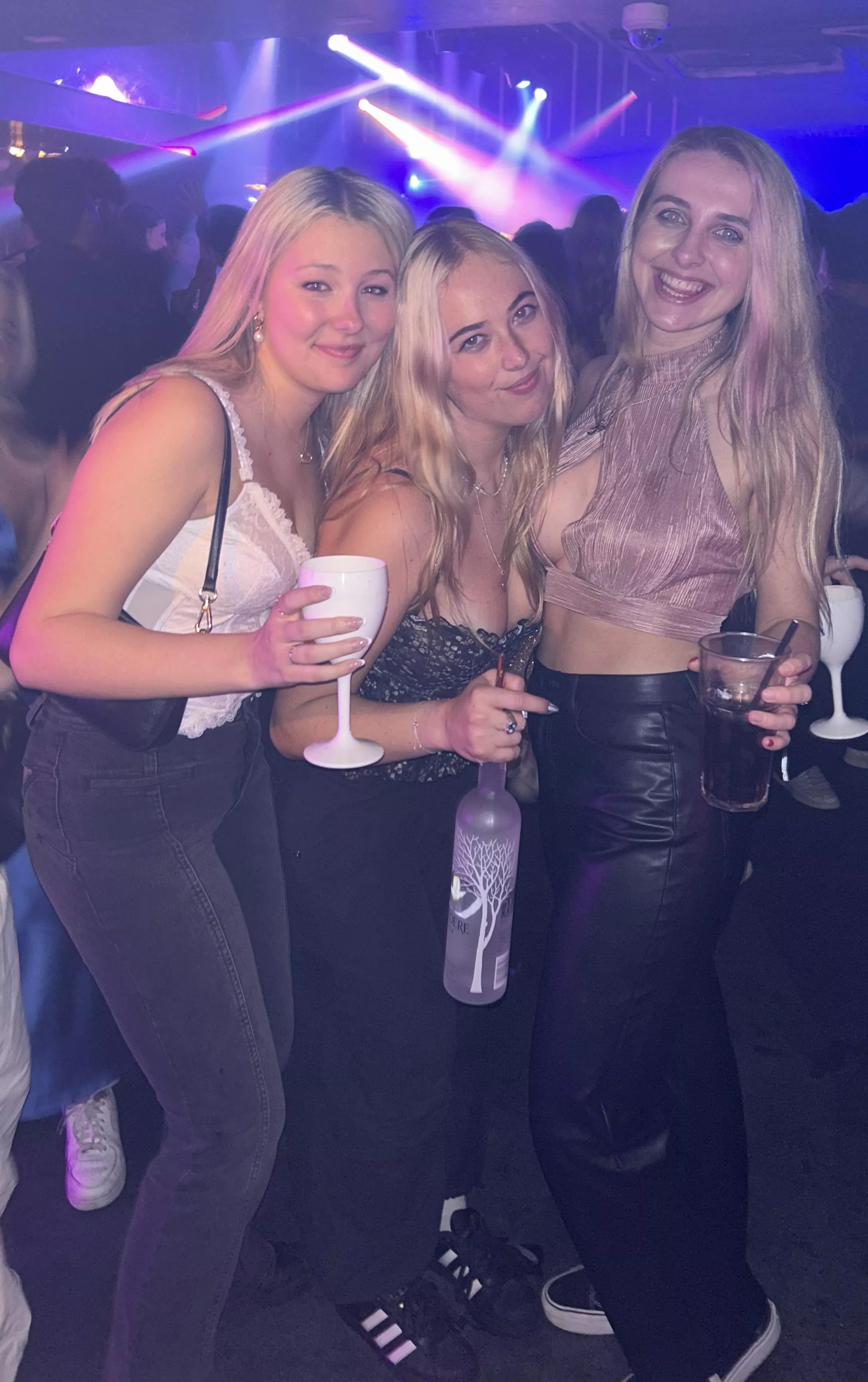 Choose your clubber [3]