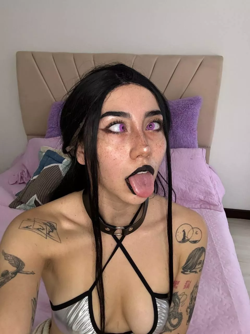 Cover my face with your cum