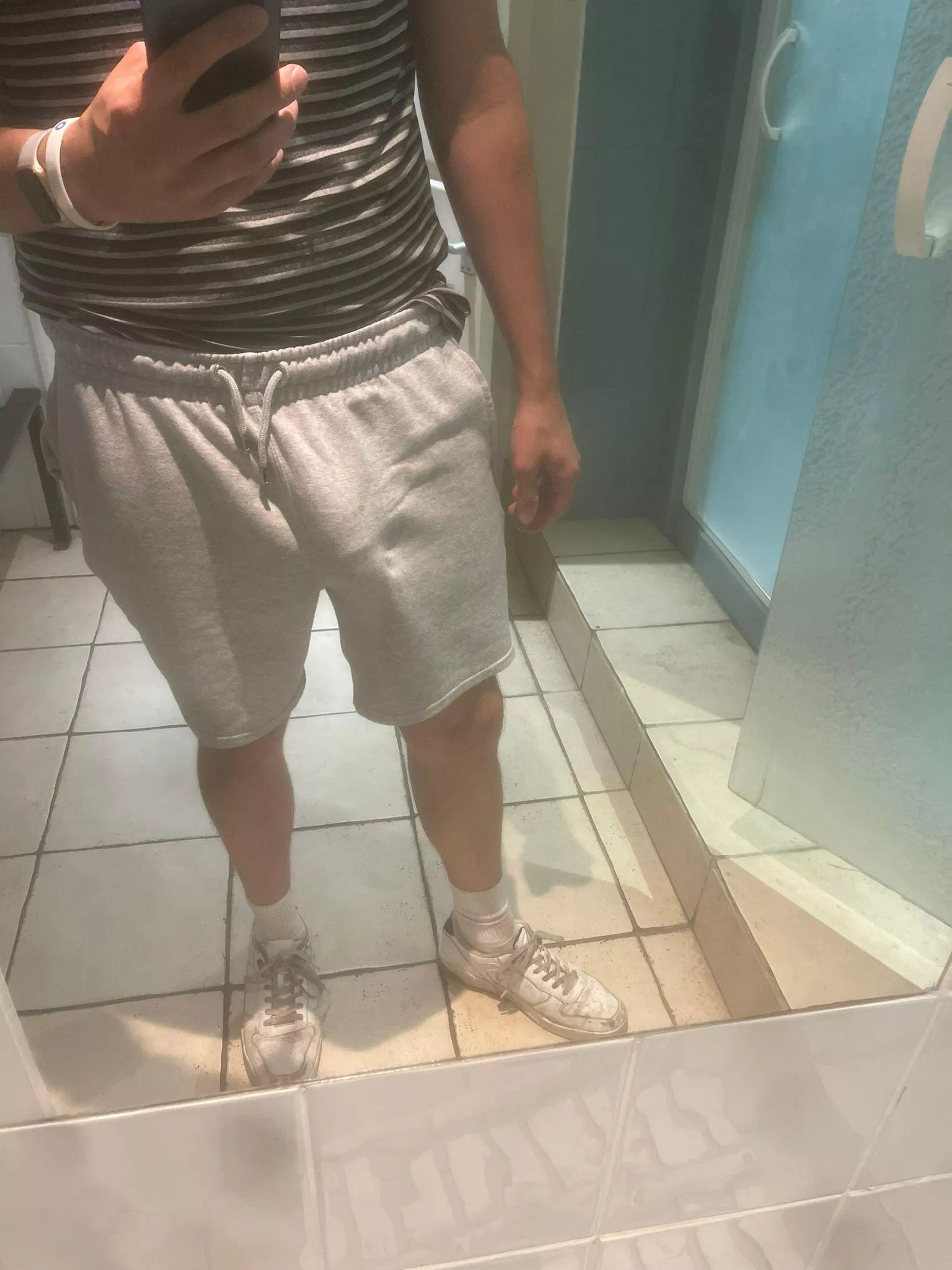 I kept on getting looks during my tennis match. Nor I know why 😱🥸 thankfully we won! (38)