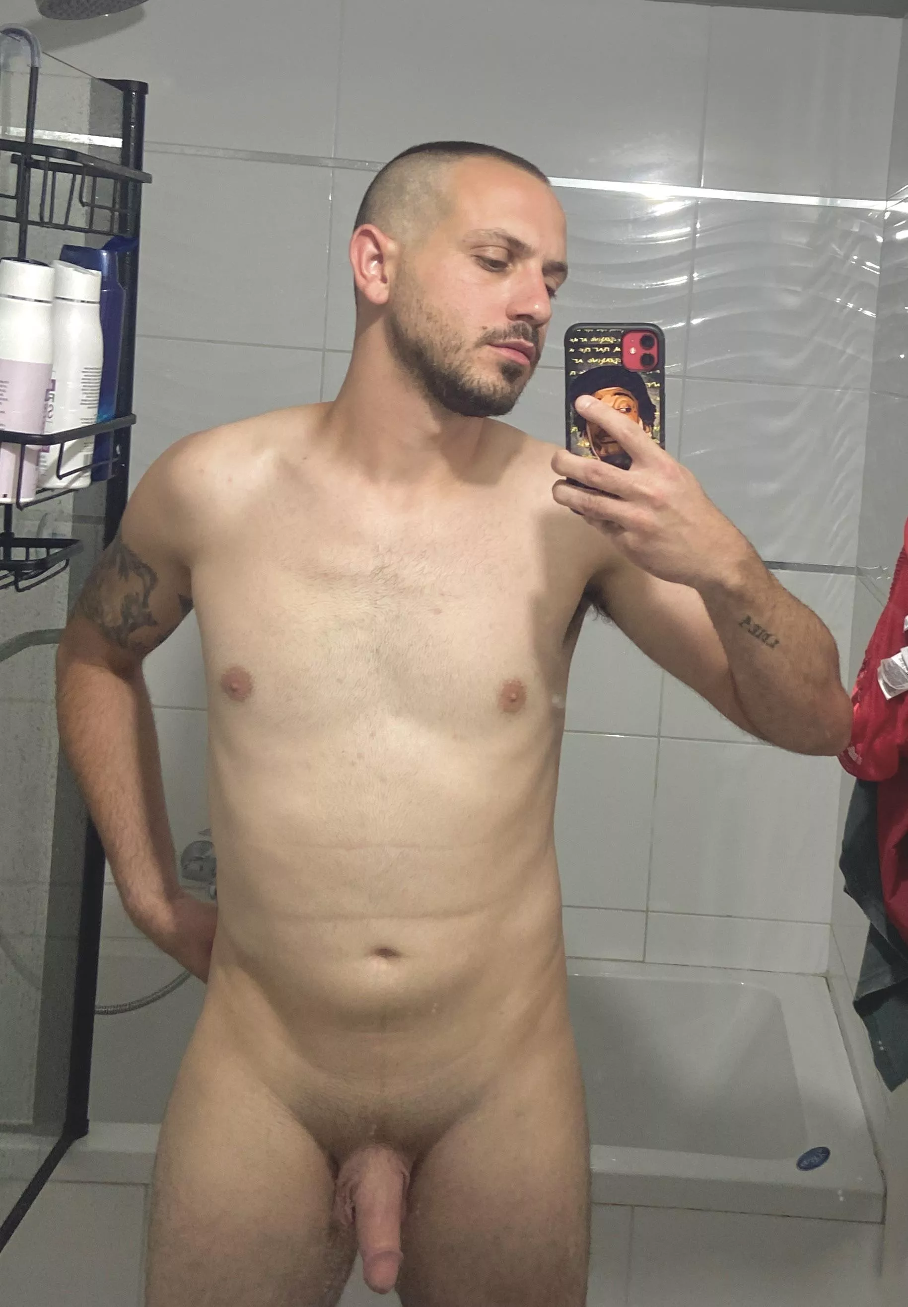 I’ve suck a dick for the first time last night at pub, beautiful gay dude with long hair was hitting on me , i was drunk so I took him to the bathroom 🙂