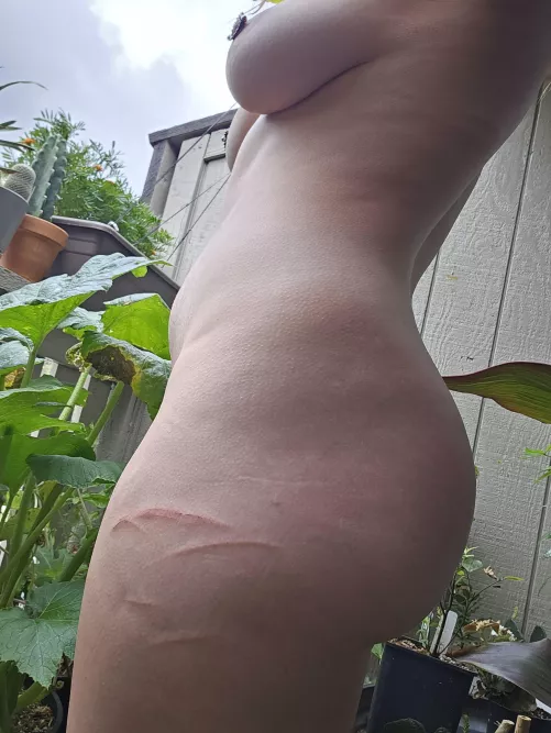 Just a slut with her plants