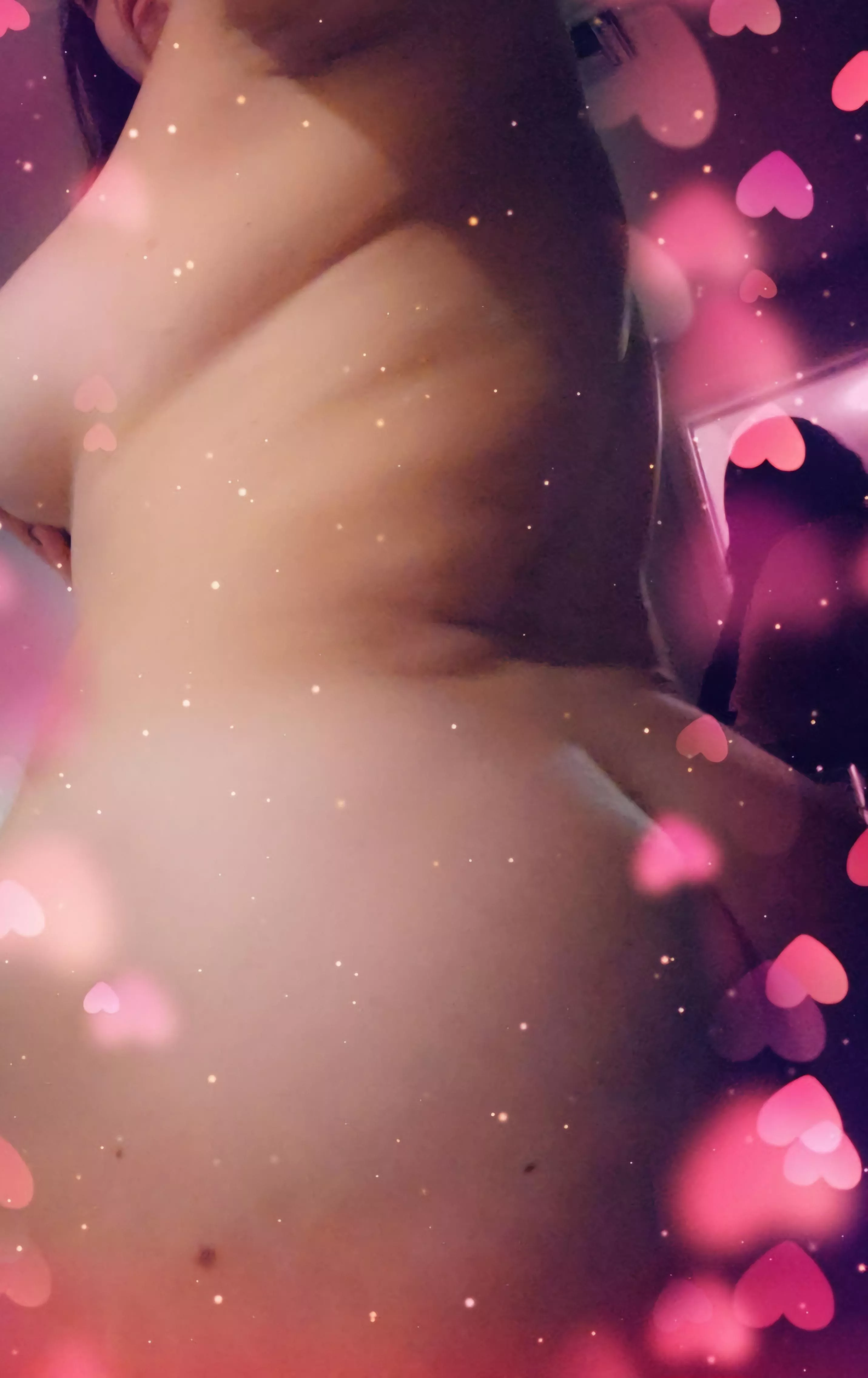 May your night be filled with hearts.