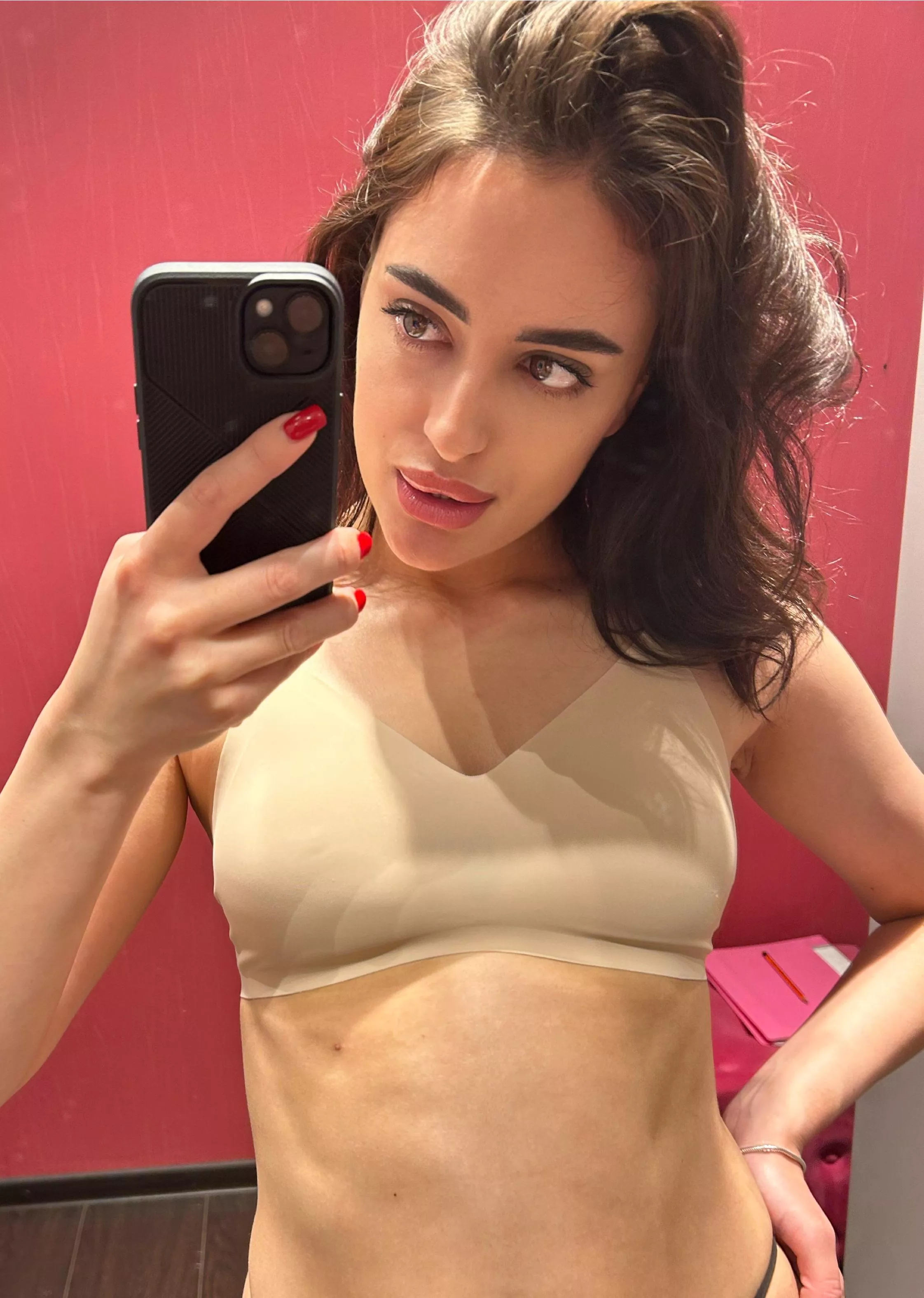 selfies are my addiction