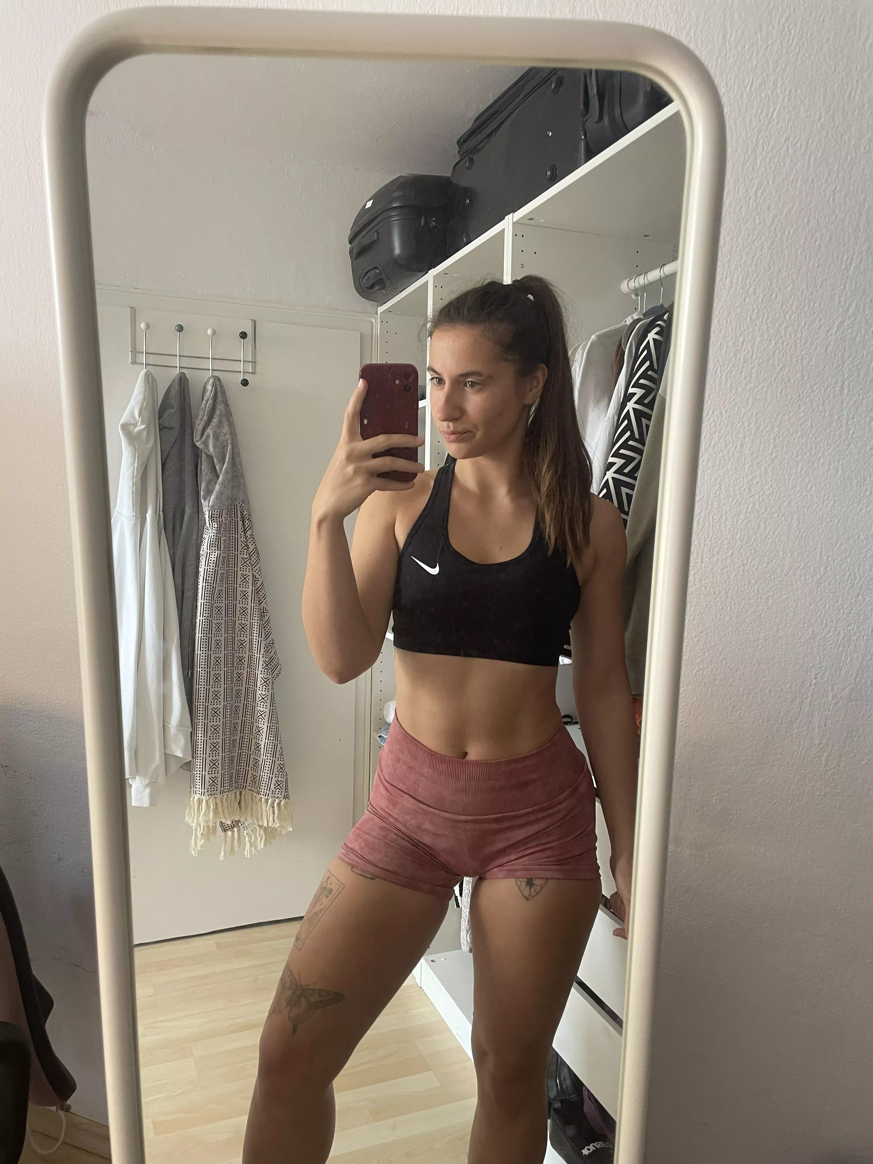 somethings hot in the mirror