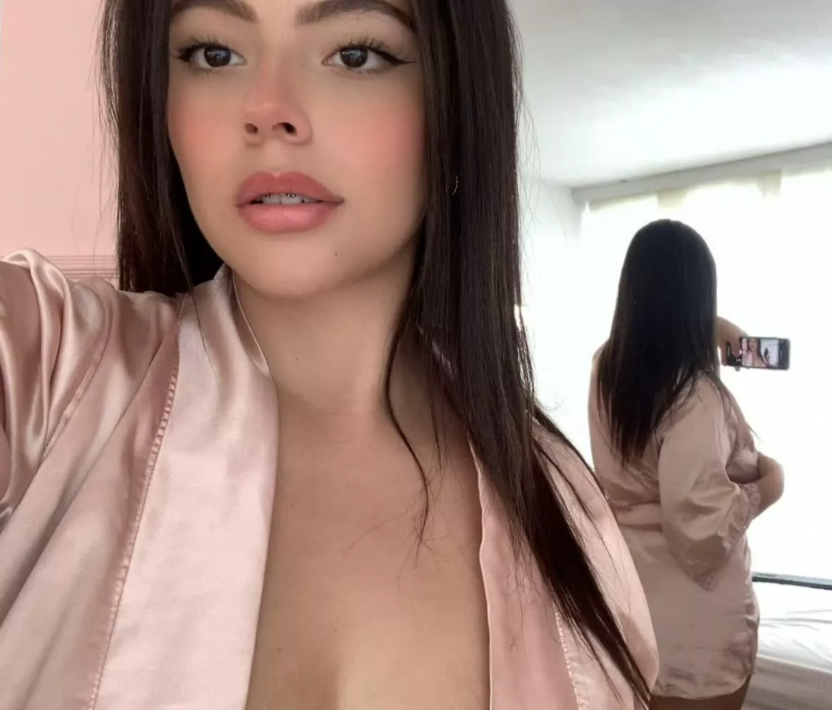 Suck every part of me 😌
