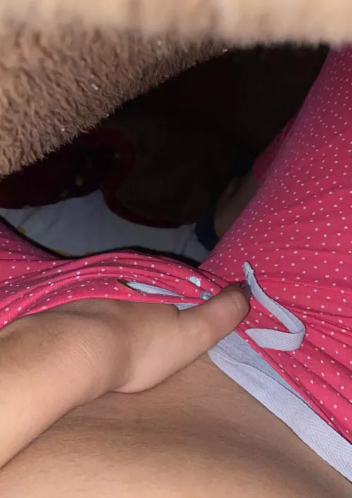 Ur head should be between my legs