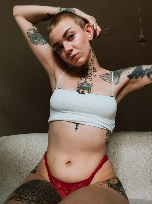 would u worship me?🥹👉🏻👈🏻