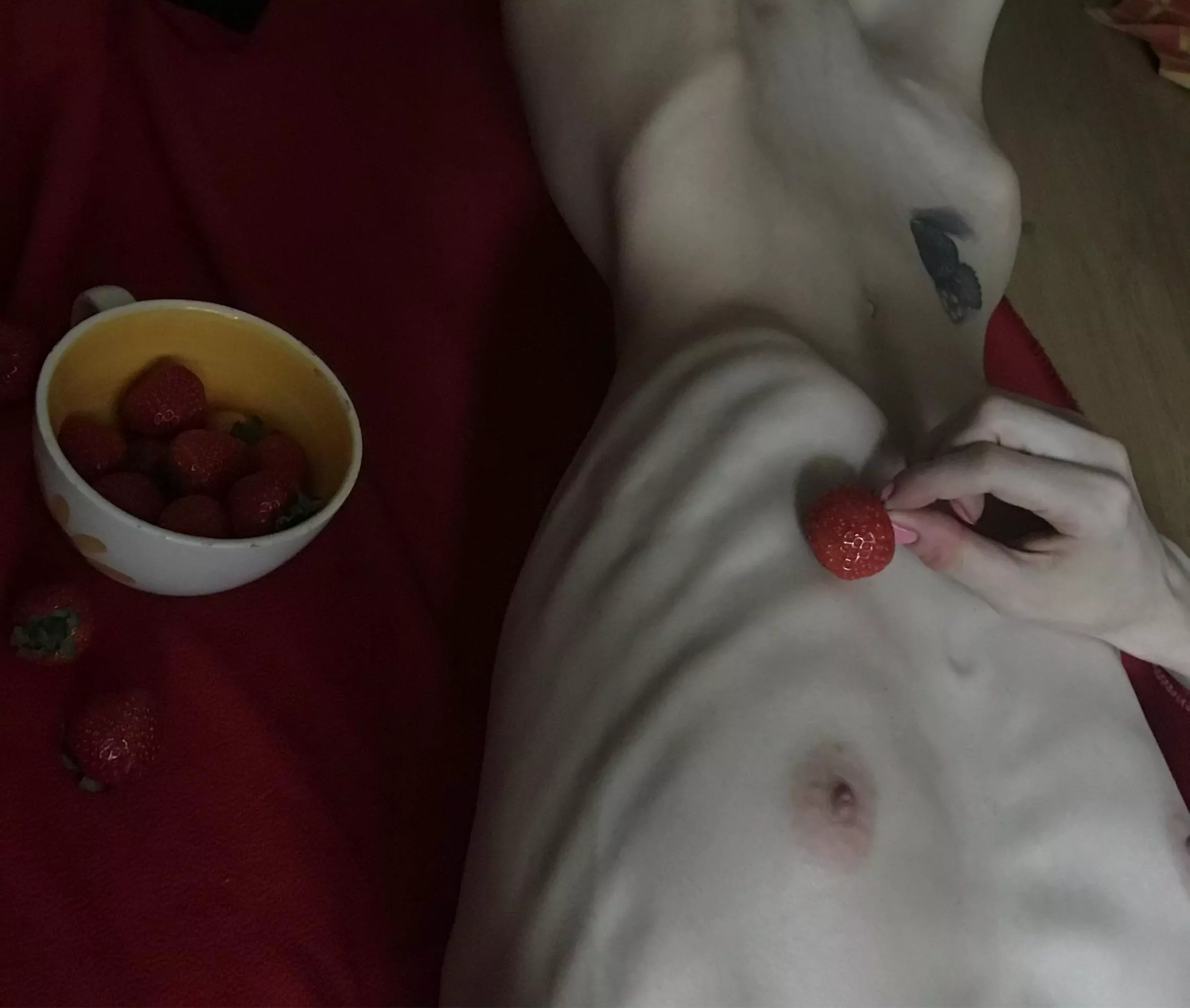 Yes, I like strawberries...🍓