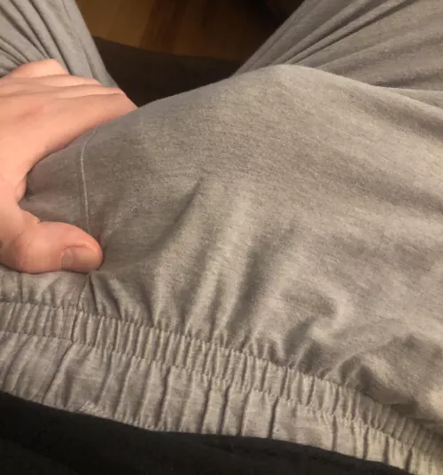 (25) think these sweats might be too thin