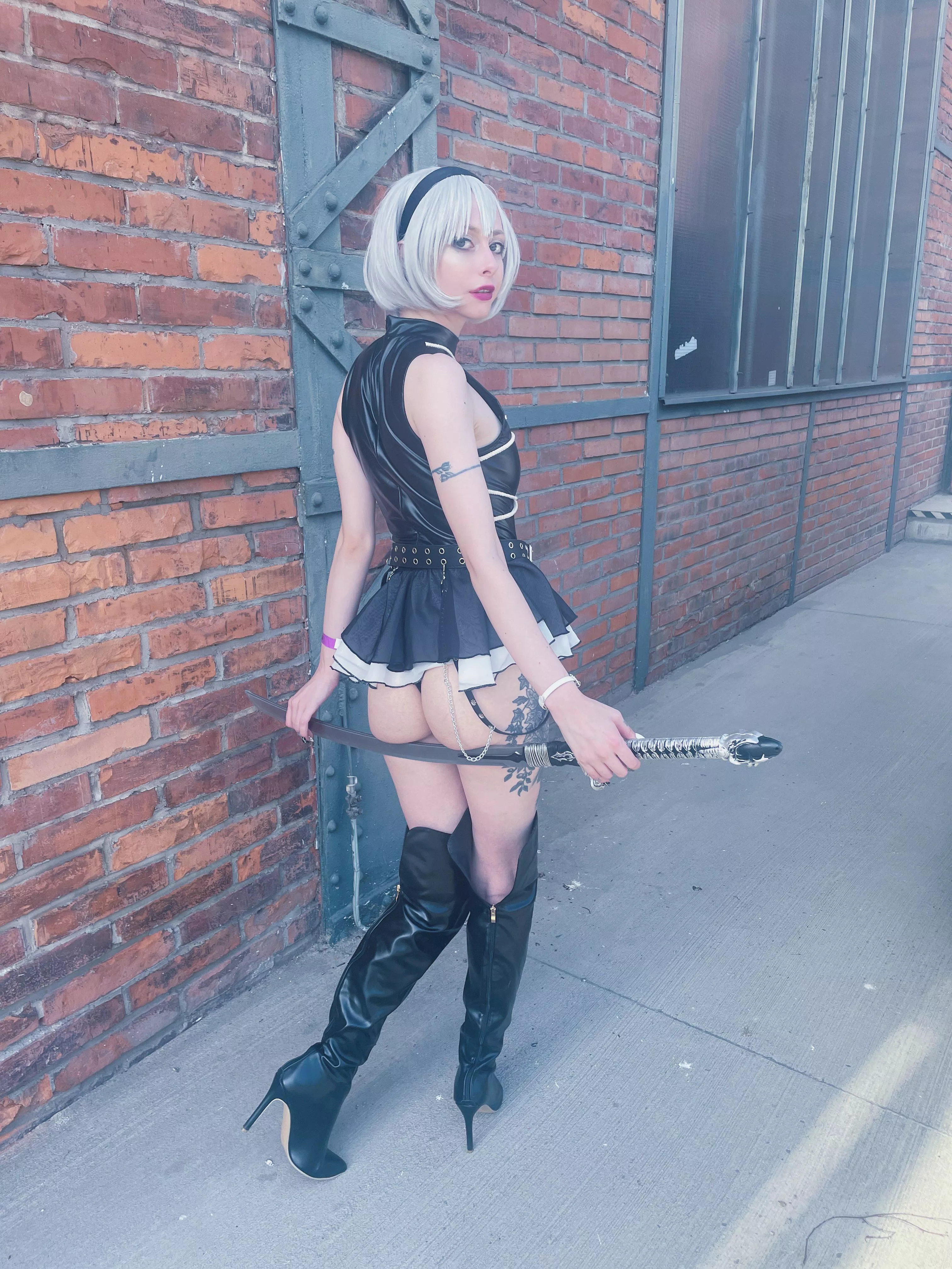 2B cosplay by slayshaxox 