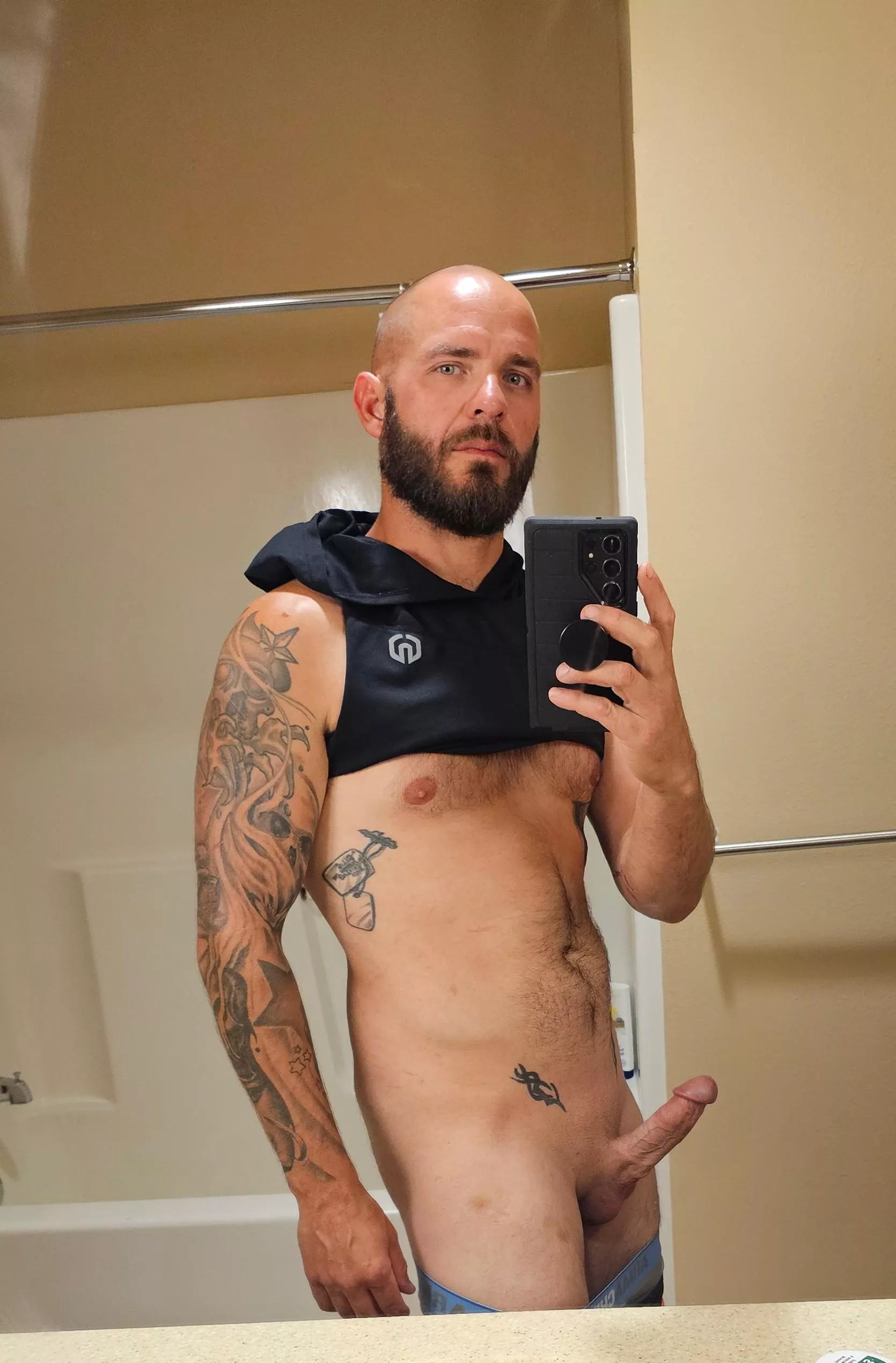 Cum over for a mid day fuck?