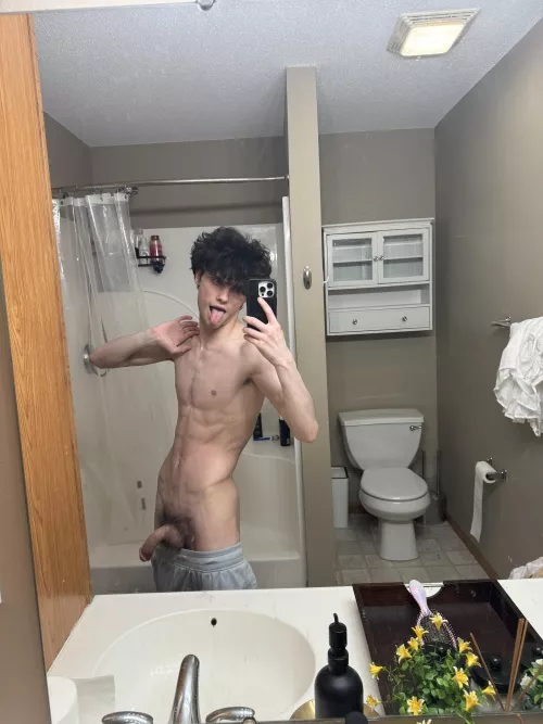 I dare you to use your mouth on this to get the bone you want