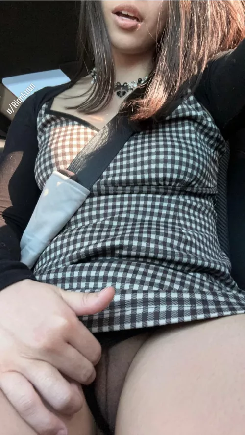 Imagine I do this while you’re driving🤭