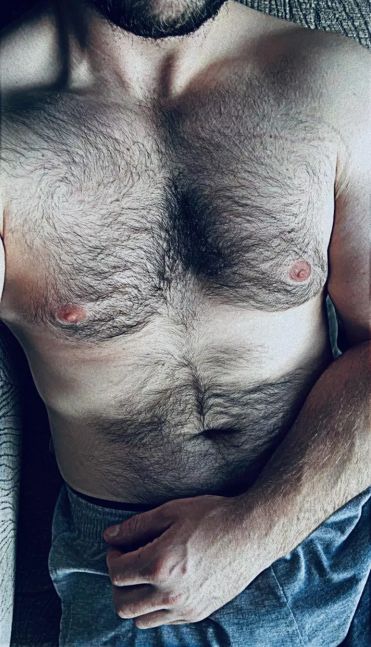 Muscle otter or bear cub? 🤔