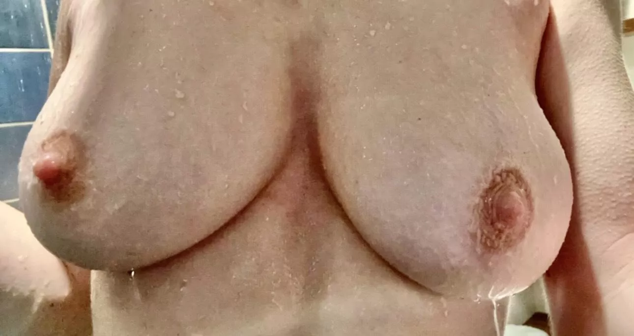 My bf hates my boobs and nipples 😞What do you think? 