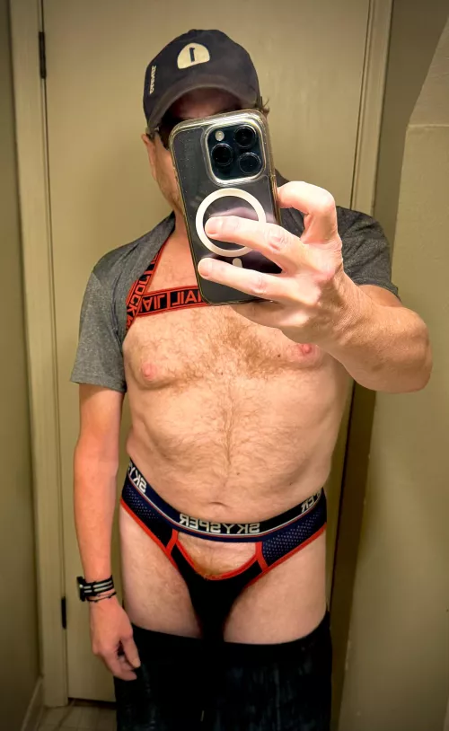 Pink nipples. Ginger pubes. 