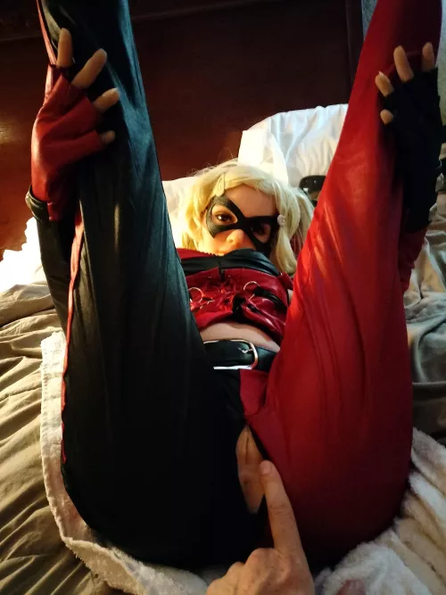 Secret Hole - Invisible Zipper 2 (Harley)