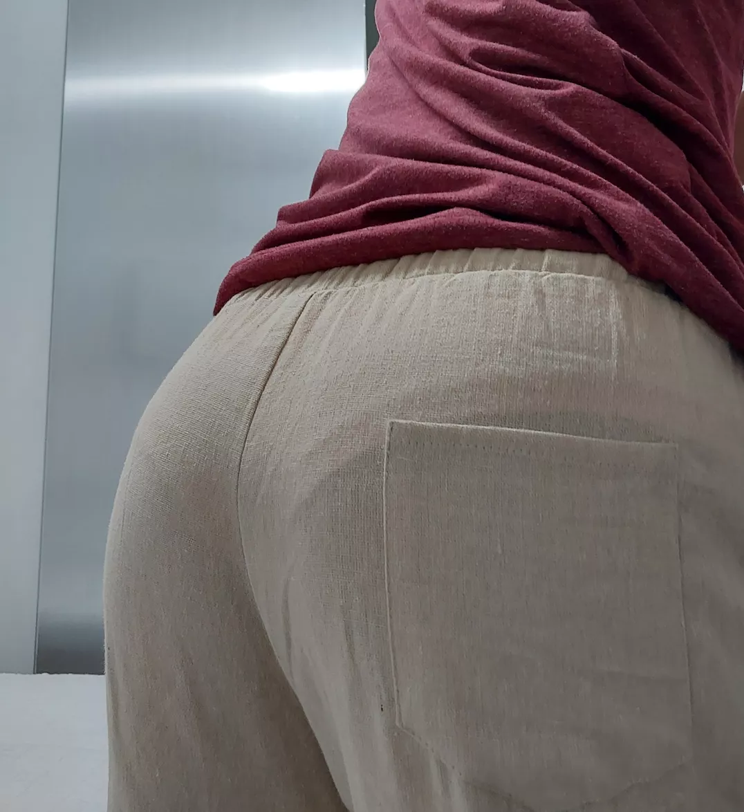 Some guy squeezed my booty on the train and whispered that I have nice panties on >< was it really obvious what i was wearing under?