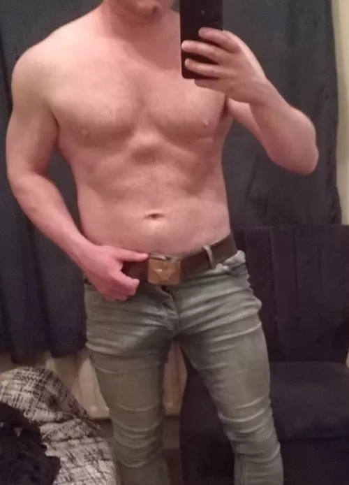Who said socialists can't be in shape [35]
