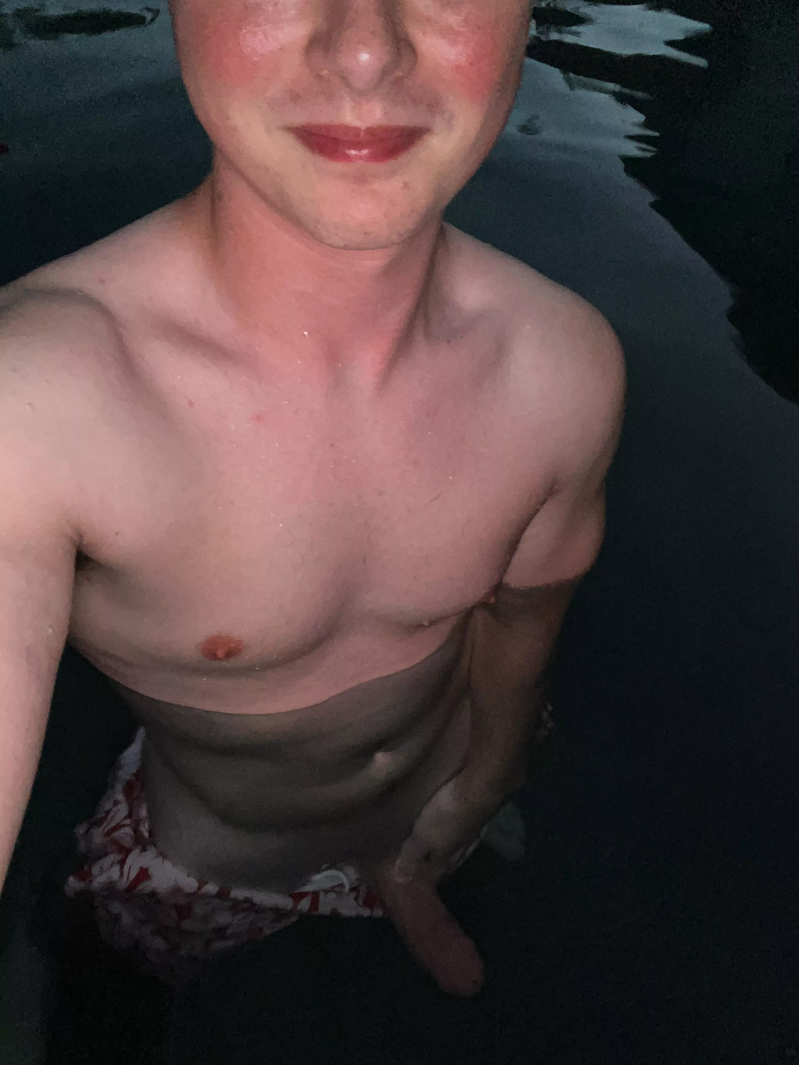 24 Texas, let's go swimming together. Pms open