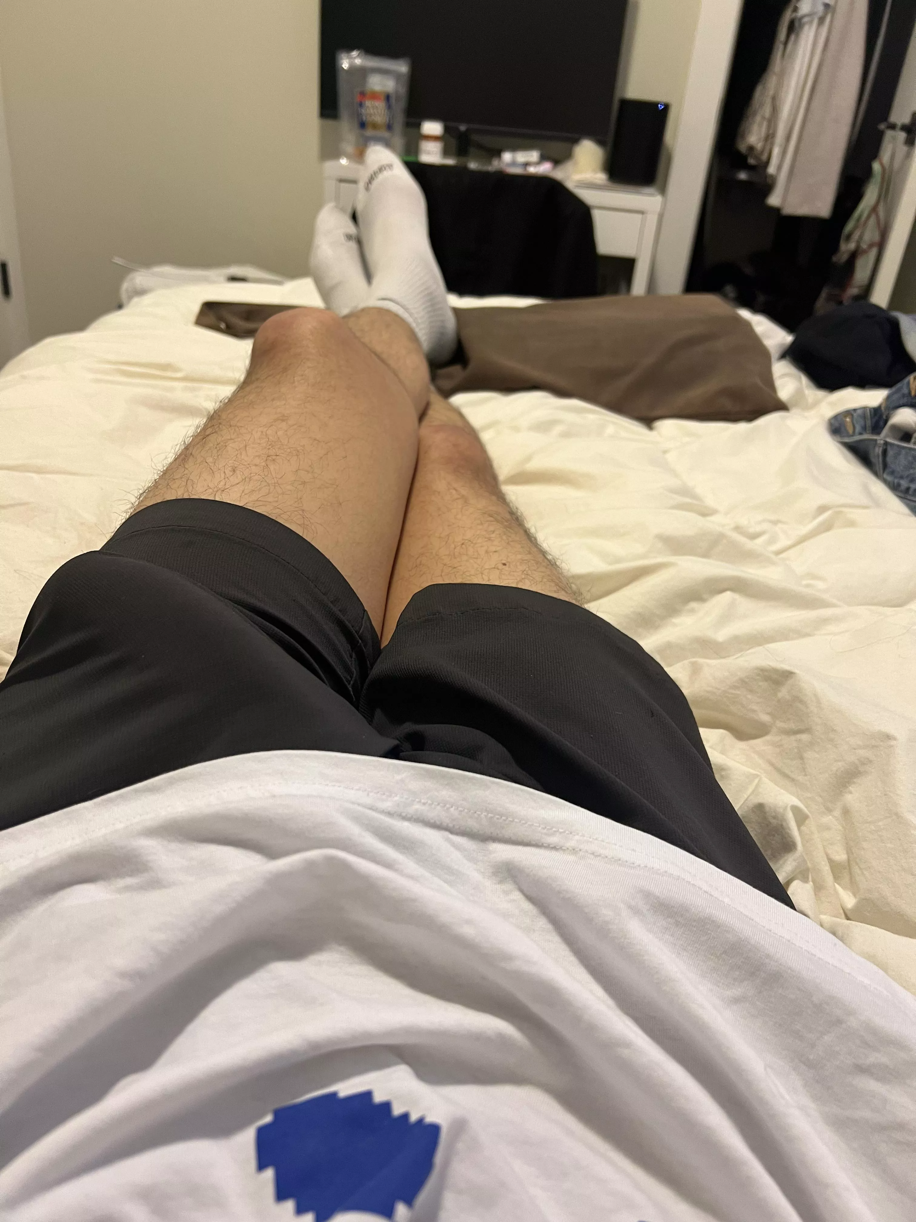 Can we agree that 5” inseams becoming popular has made it hard on hung guys to wear shorts lol