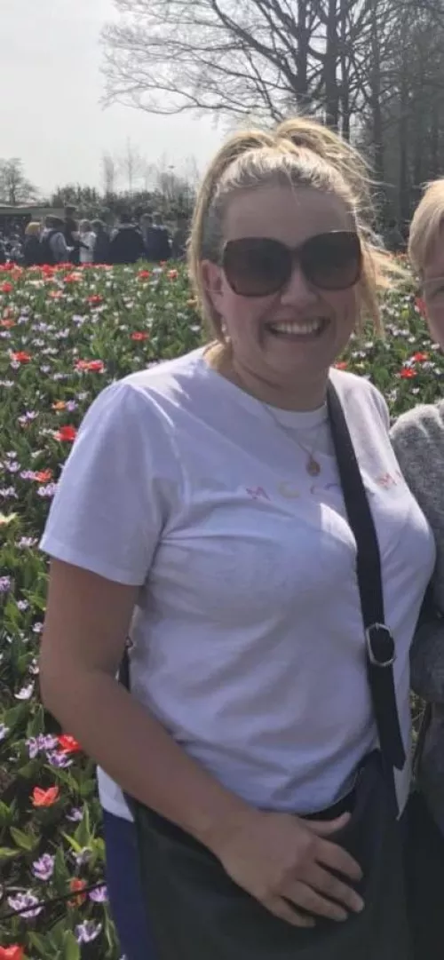 Great view of obvious bra lines