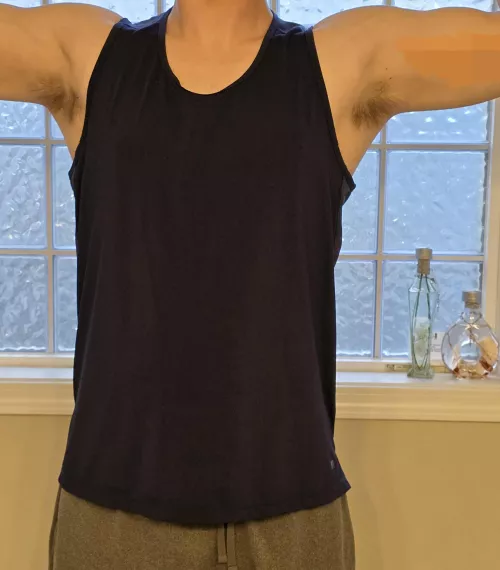 I have sensitive pits and like to be licked 