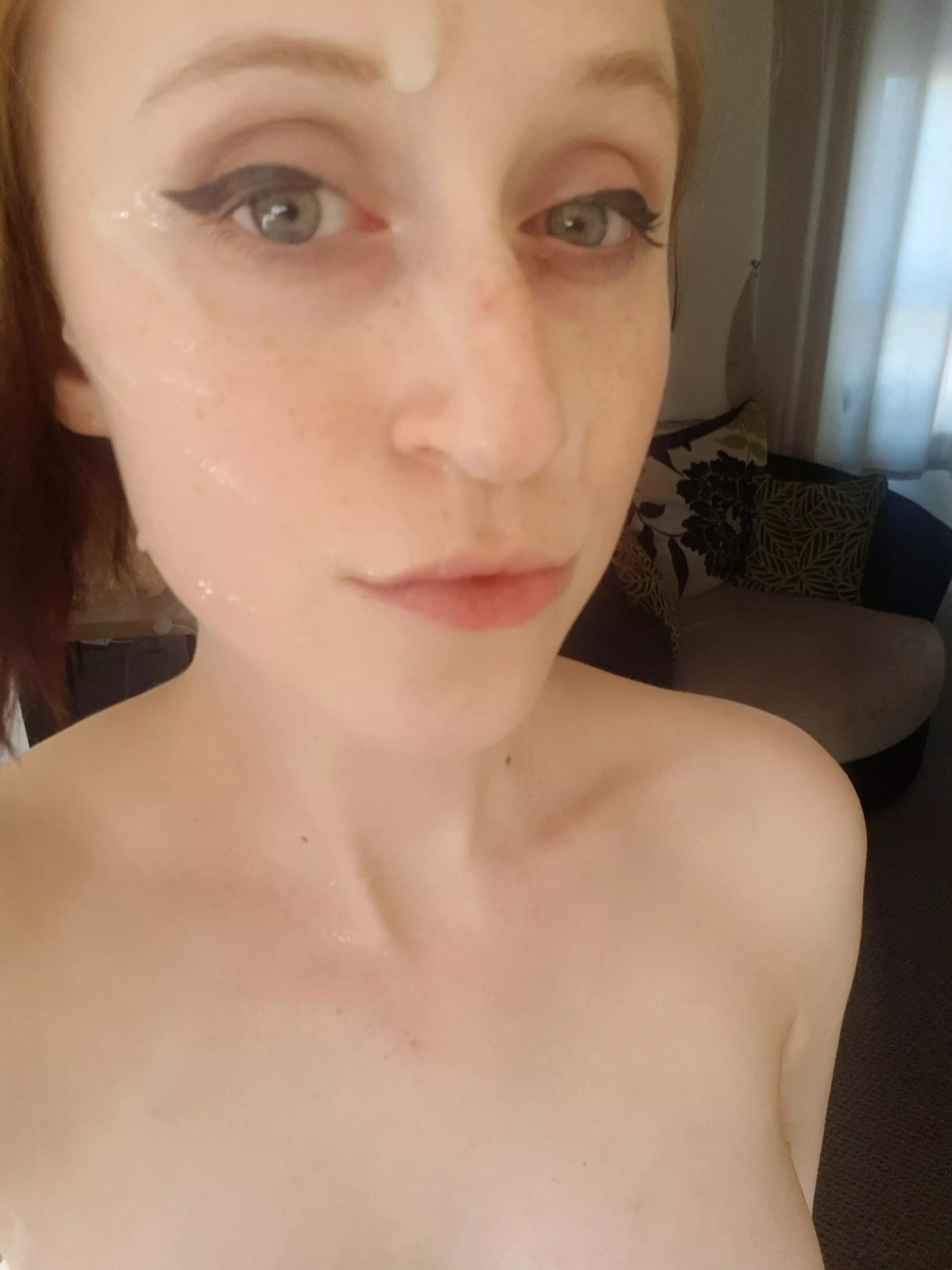 I wear cum more than makeup, it's far more efficient 💦😈